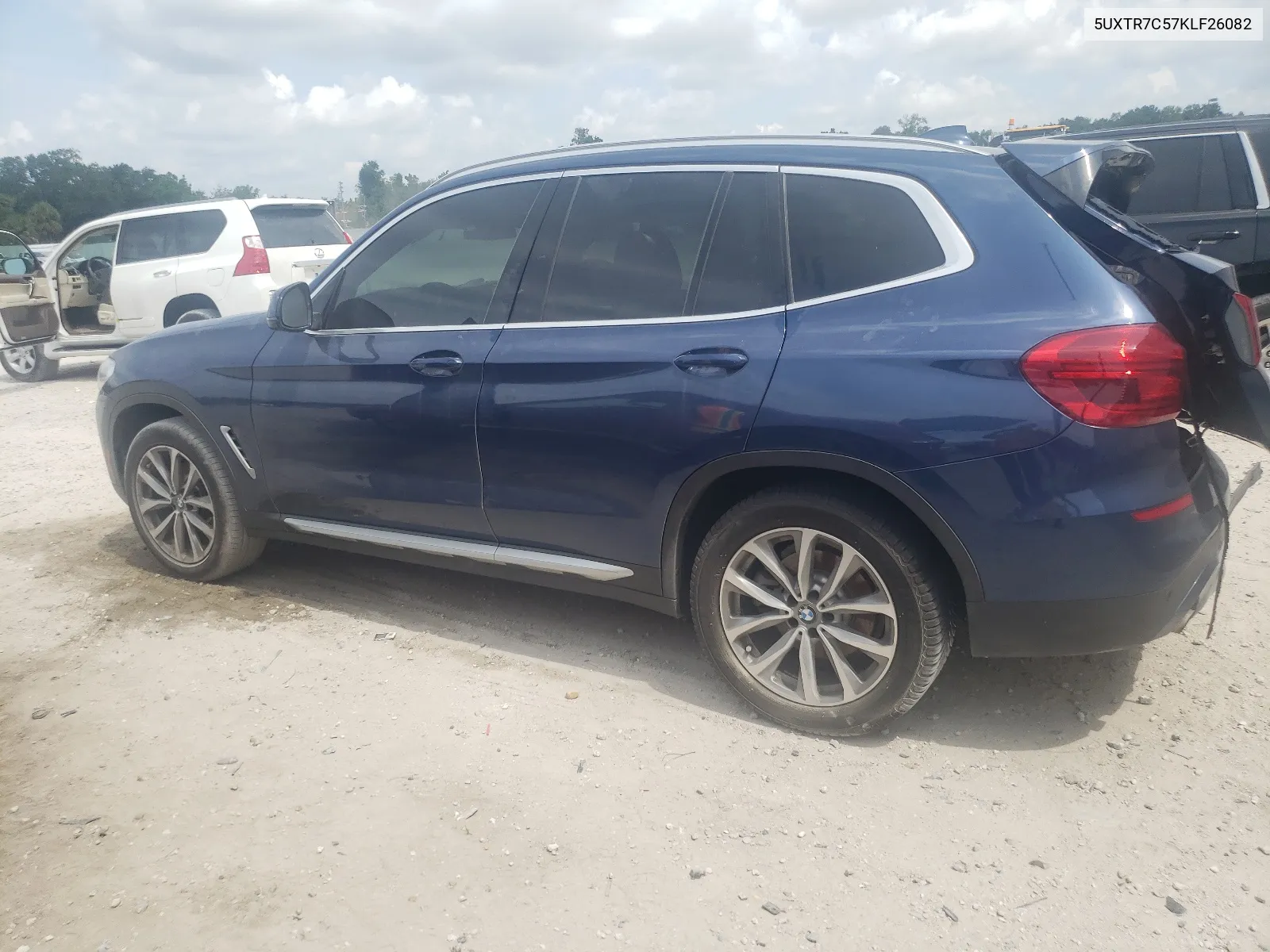 5UXTR7C57KLF26082 2019 BMW X3 Sdrive30I