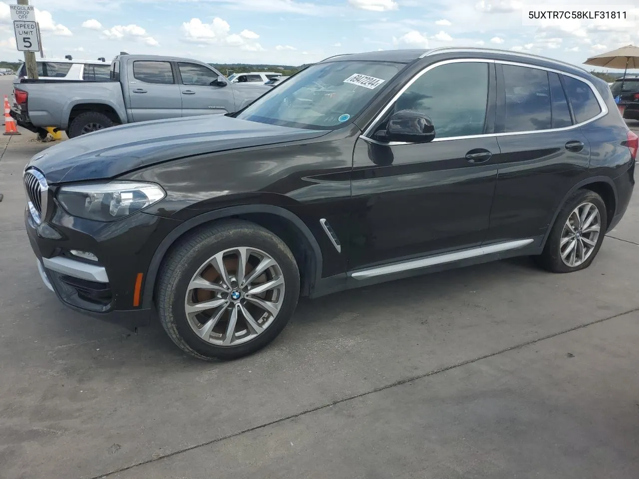 2019 BMW X3 Sdrive30I VIN: 5UXTR7C58KLF31811 Lot: 69472244