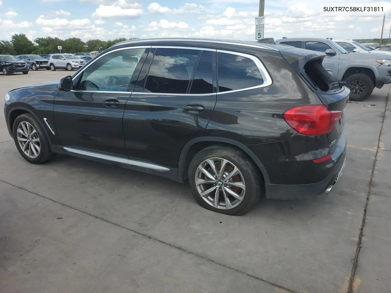 5UXTR7C58KLF31811 2019 BMW X3 Sdrive30I