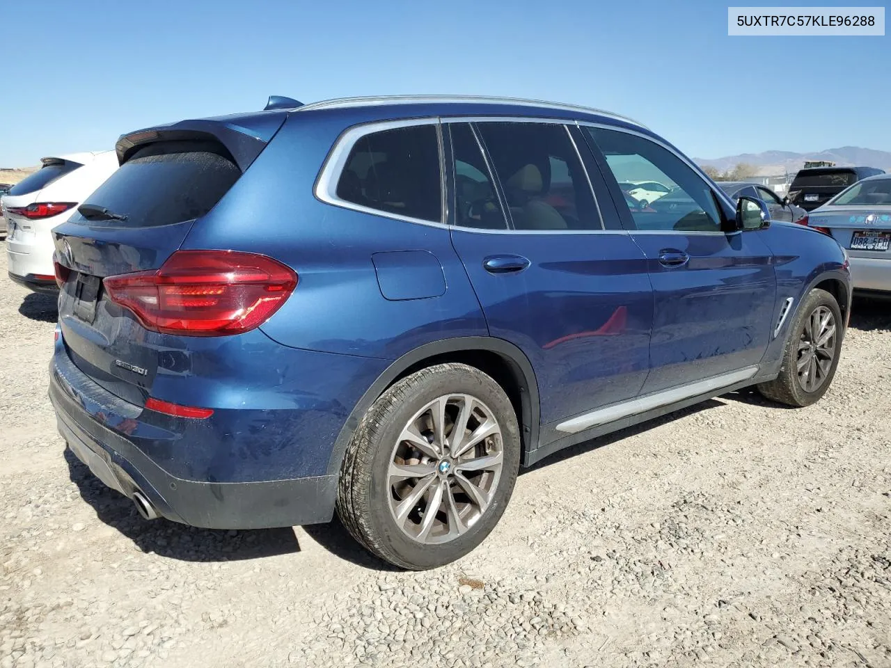 5UXTR7C57KLE96288 2019 BMW X3 Sdrive30I