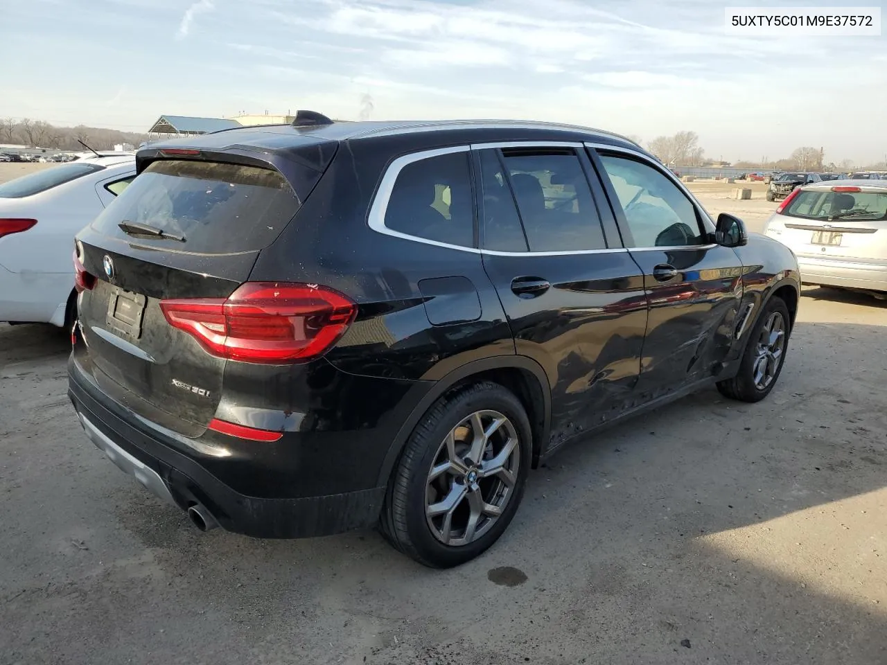 2021 BMW X3 xDrive30I VIN: 5UXTY5C01M9E37572 Lot: 46656014