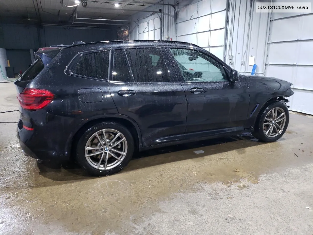 2021 BMW X3 xDrive30E VIN: 5UXTS1C0XM9E16696 Lot: 60801124