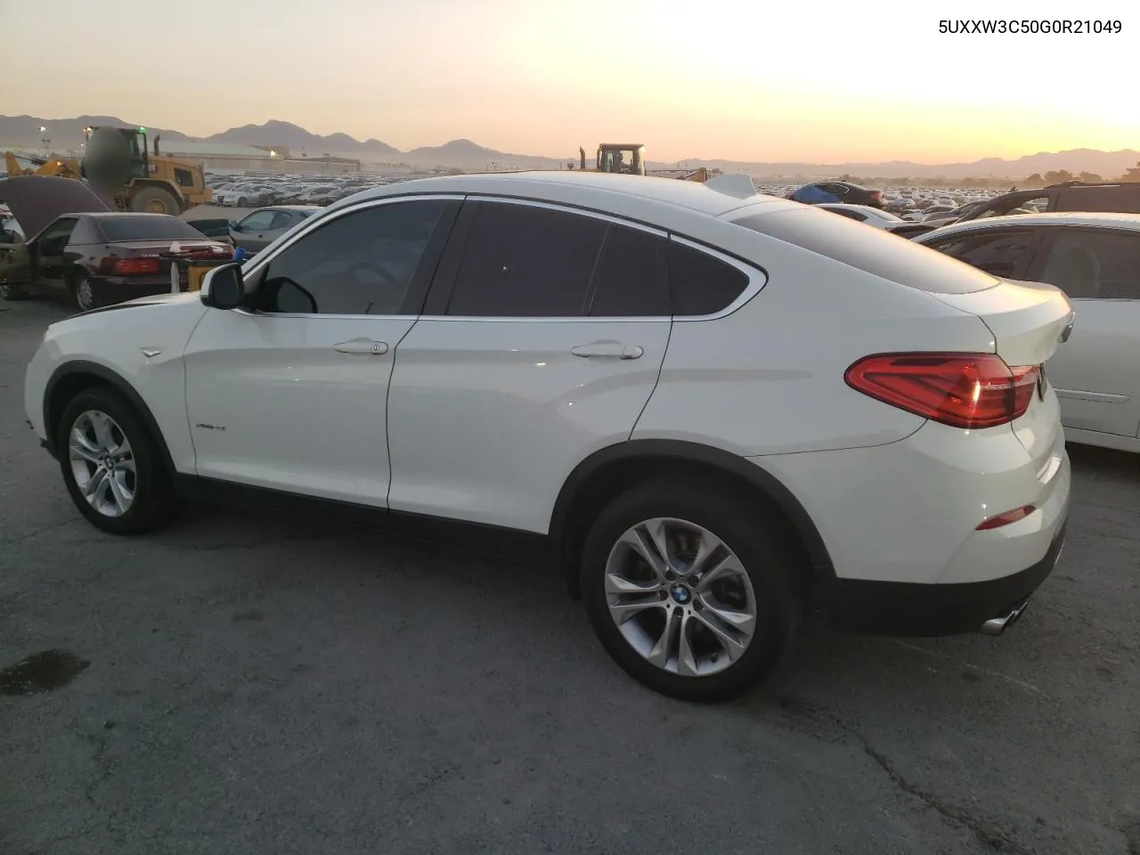 2016 BMW X4 xDrive28I VIN: 5UXXW3C50G0R21049 Lot: 71588234