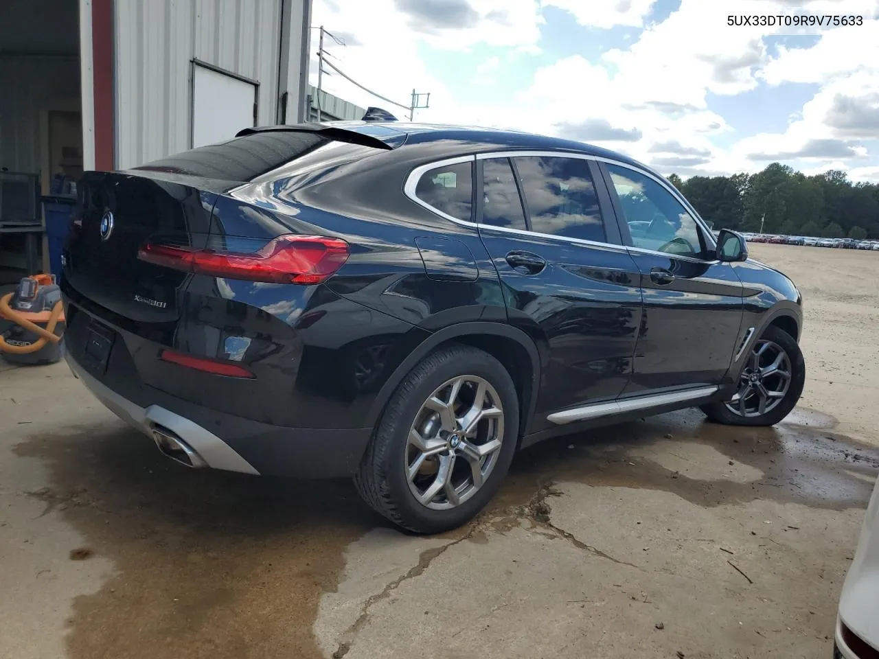 2024 BMW X4 xDrive30I VIN: 5UX33DT09R9V75633 Lot: 72715834