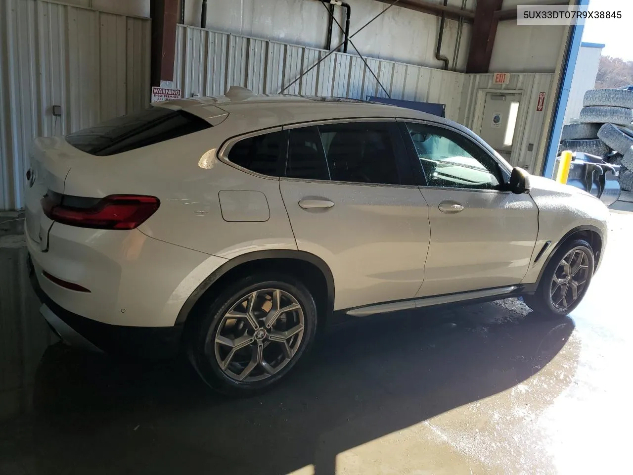 2024 BMW X4 xDrive30I VIN: 5UX33DT07R9X38845 Lot: 80079914