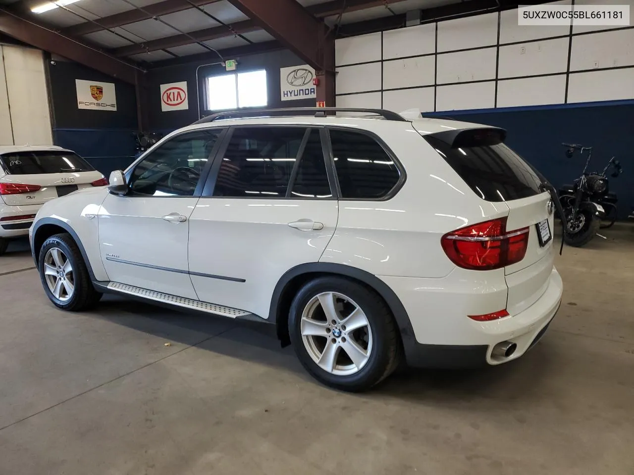 2011 BMW X5 xDrive35D VIN: 5UXZW0C55BL661181 Lot: 75589214