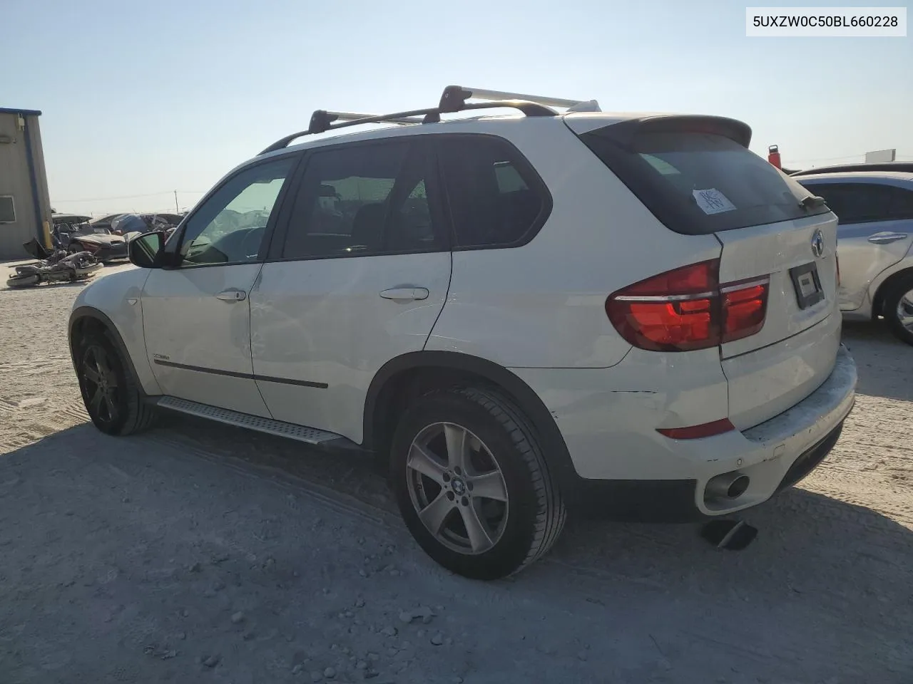 2011 BMW X5 xDrive35D VIN: 5UXZW0C50BL660228 Lot: 76113984