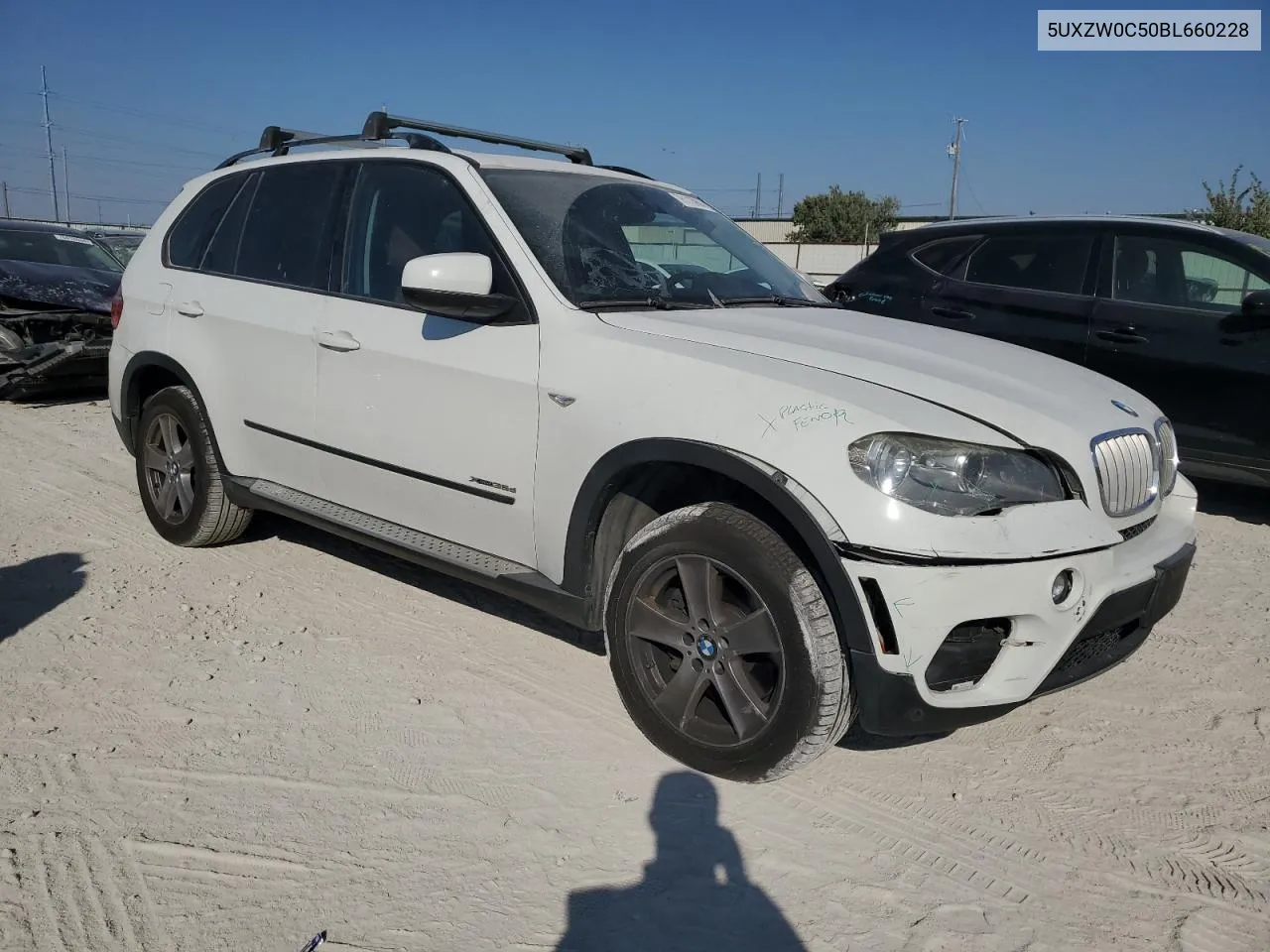 2011 BMW X5 xDrive35D VIN: 5UXZW0C50BL660228 Lot: 76113984