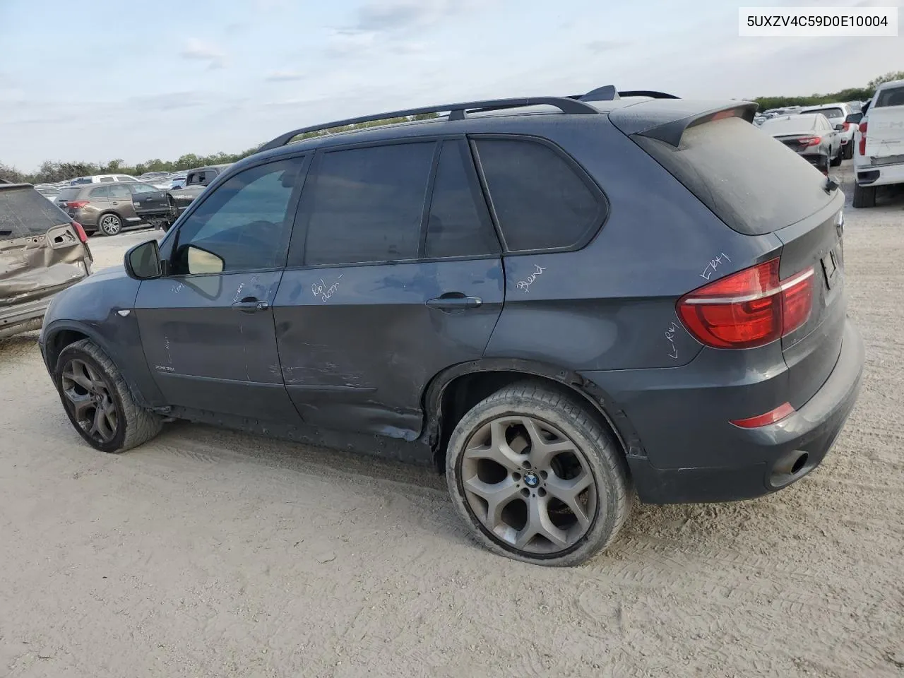 5UXZV4C59D0E10004 2013 BMW X5 xDrive35I