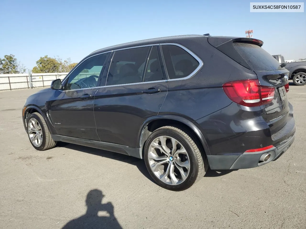 2015 BMW X5 xDrive35D VIN: 5UXKS4C58F0N10587 Lot: 70479514