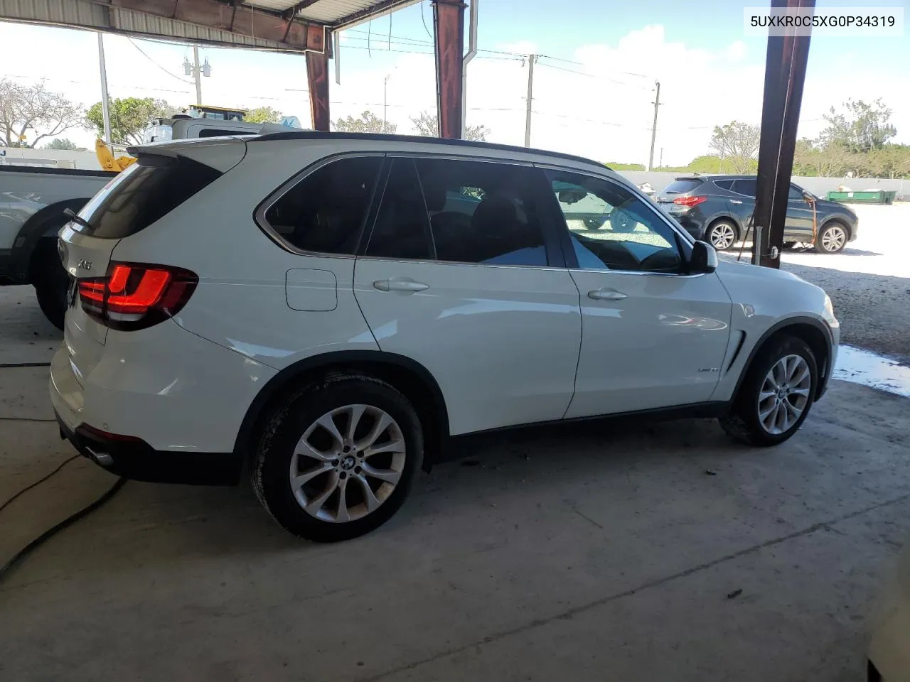 2016 BMW X5 xDrive35I VIN: 5UXKR0C5XG0P34319 Lot: 77941324