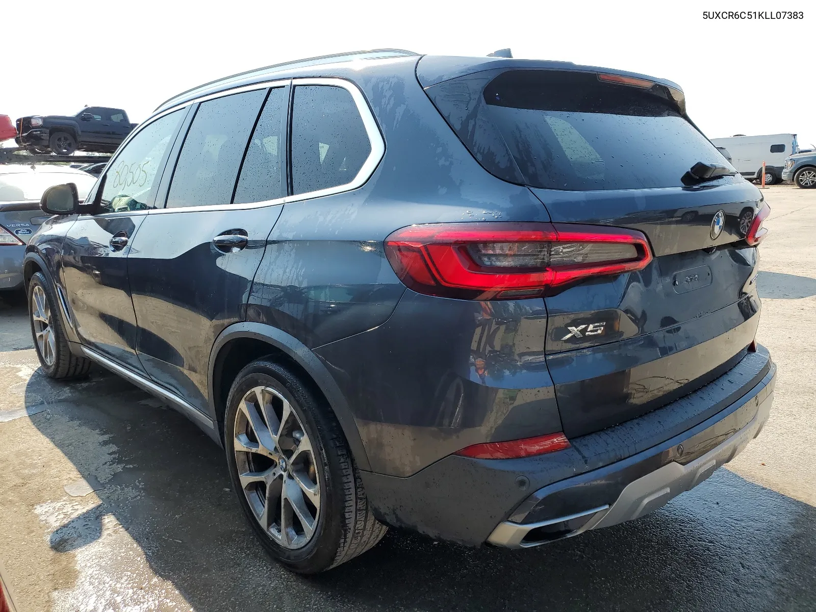 5UXCR6C51KLL07383 2019 BMW X5 xDrive40I