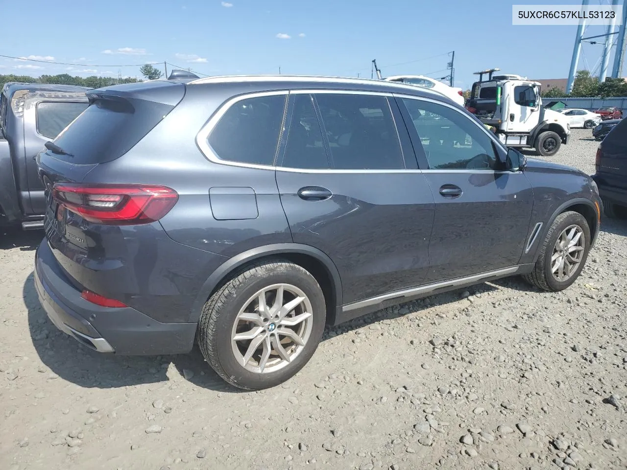 5UXCR6C57KLL53123 2019 BMW X5 xDrive40I