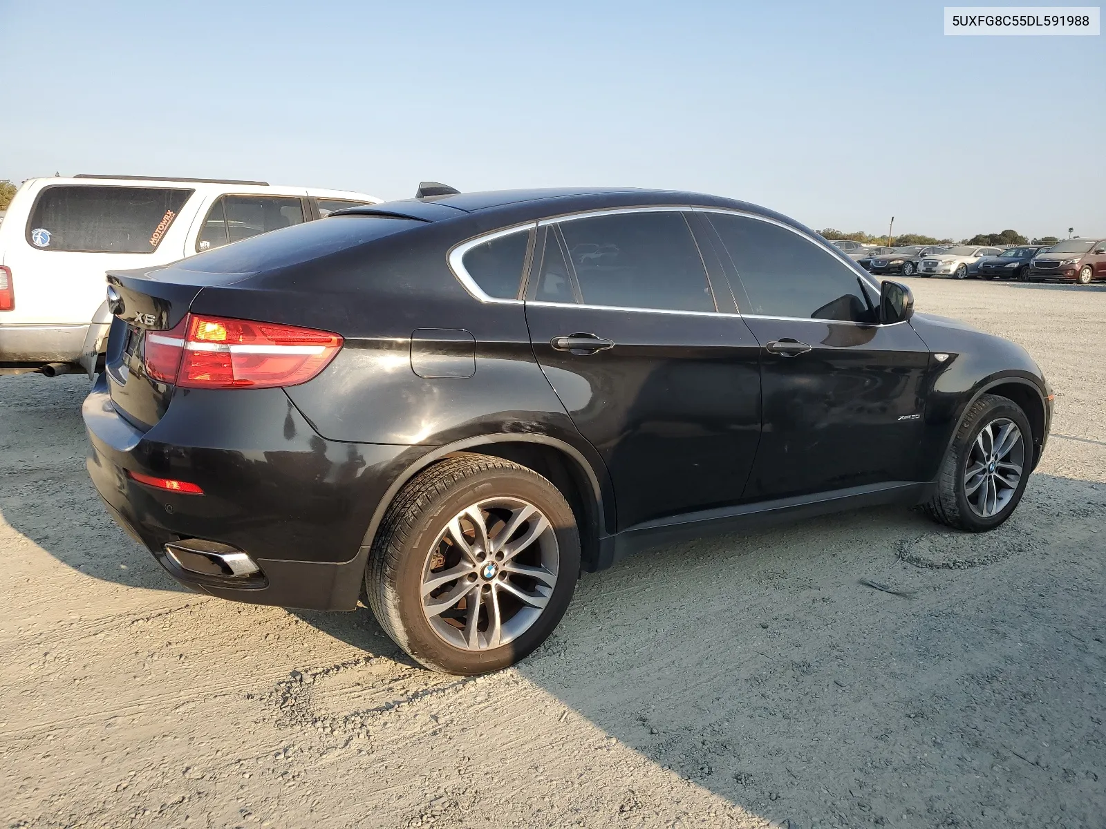 5UXFG8C55DL591988 2013 BMW X6 xDrive50I