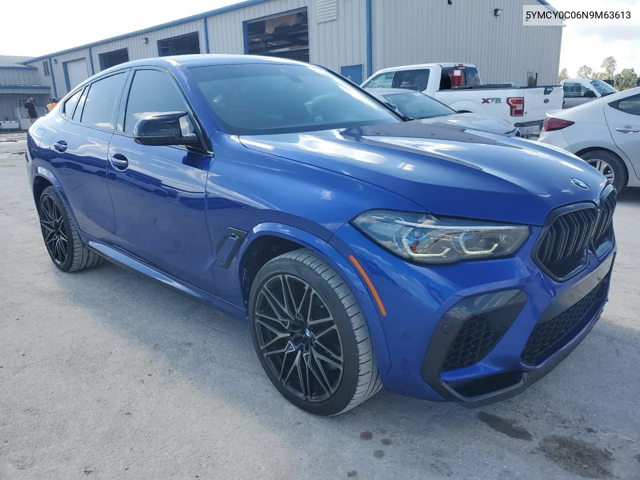 2022 BMW X6 M VIN: 5YMCY0C06N9M63613 Lot: 80464644