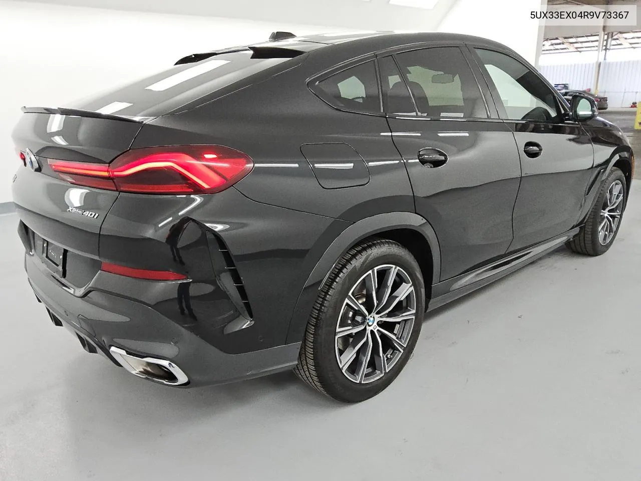 5UX33EX04R9V73367 2024 BMW X6 xDrive40I