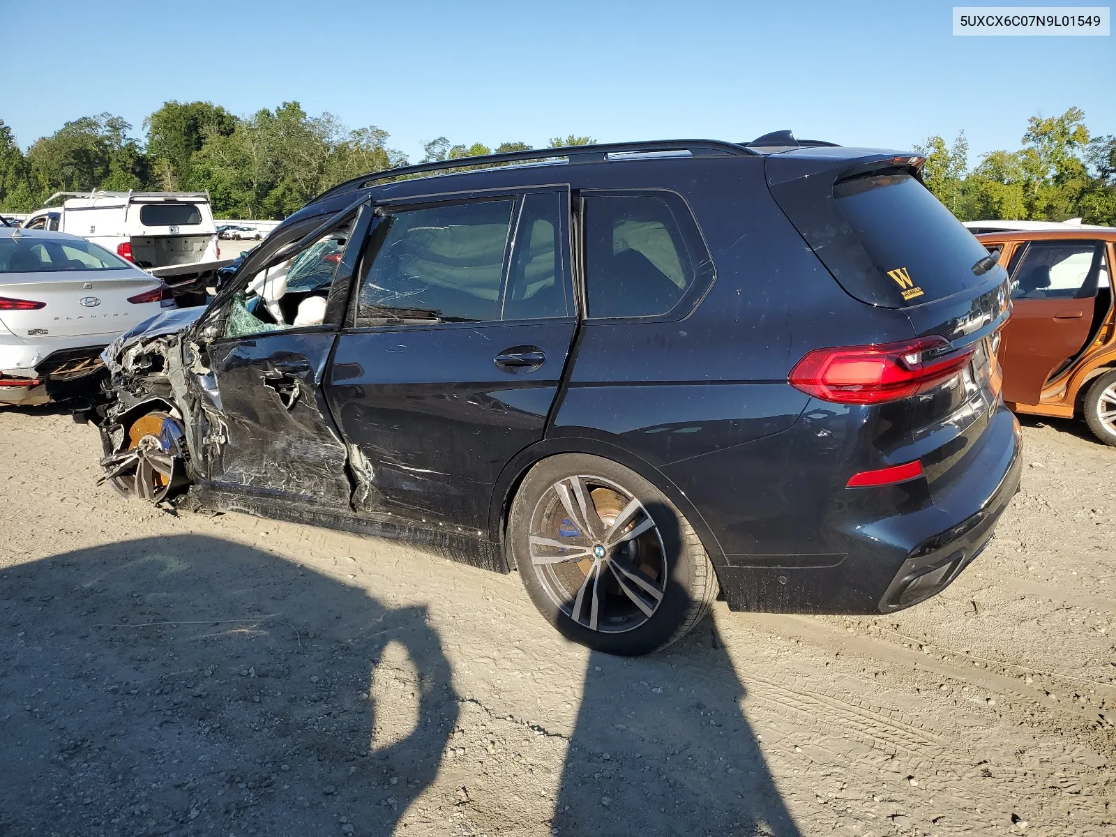 5UXCX6C07N9L01549 2022 BMW X7 M50I