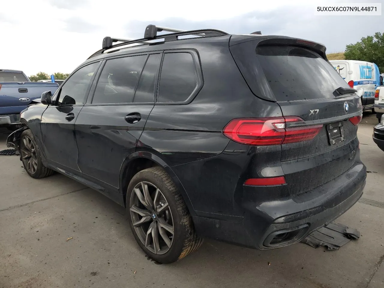 5UXCX6C07N9L44871 2022 BMW X7 M50I