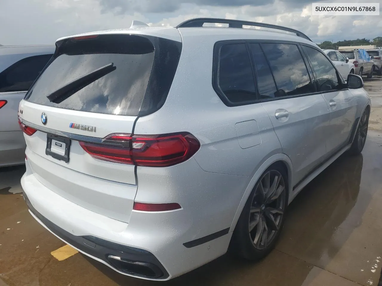 5UXCX6C01N9L67868 2022 BMW X7 M50I