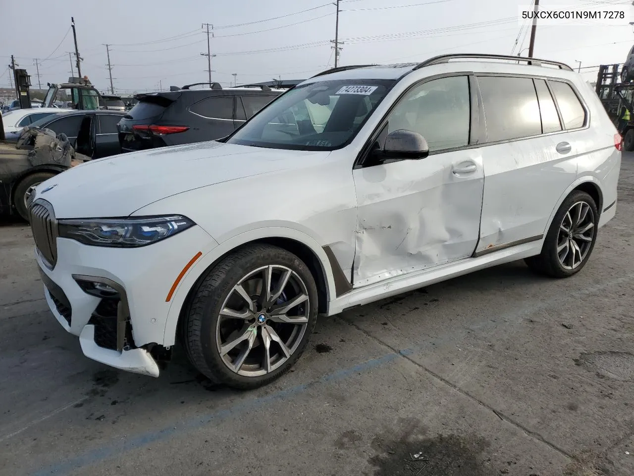 5UXCX6C01N9M17278 2022 BMW X7 M50I