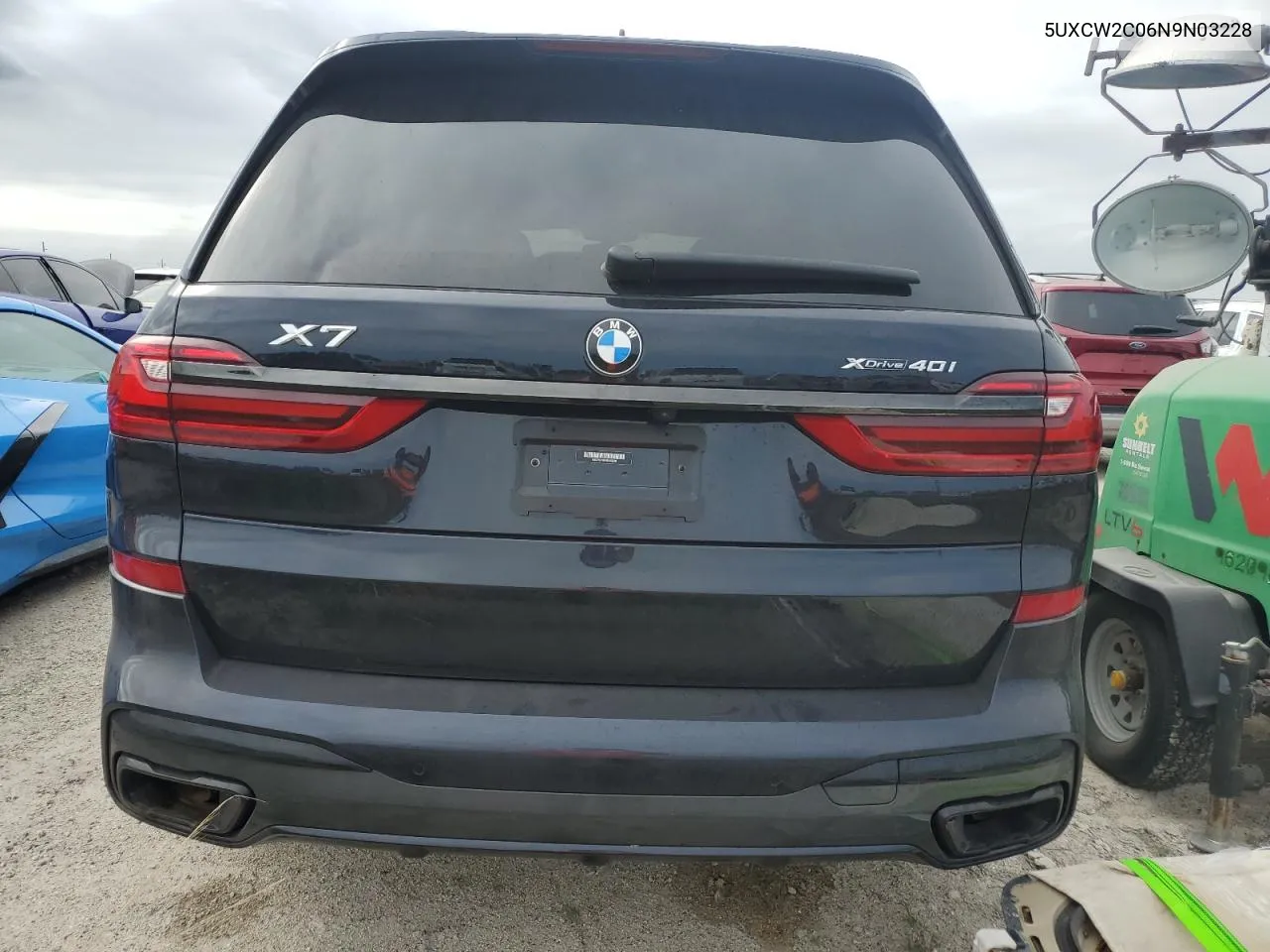 5UXCW2C06N9N03228 2022 BMW X7 xDrive40I