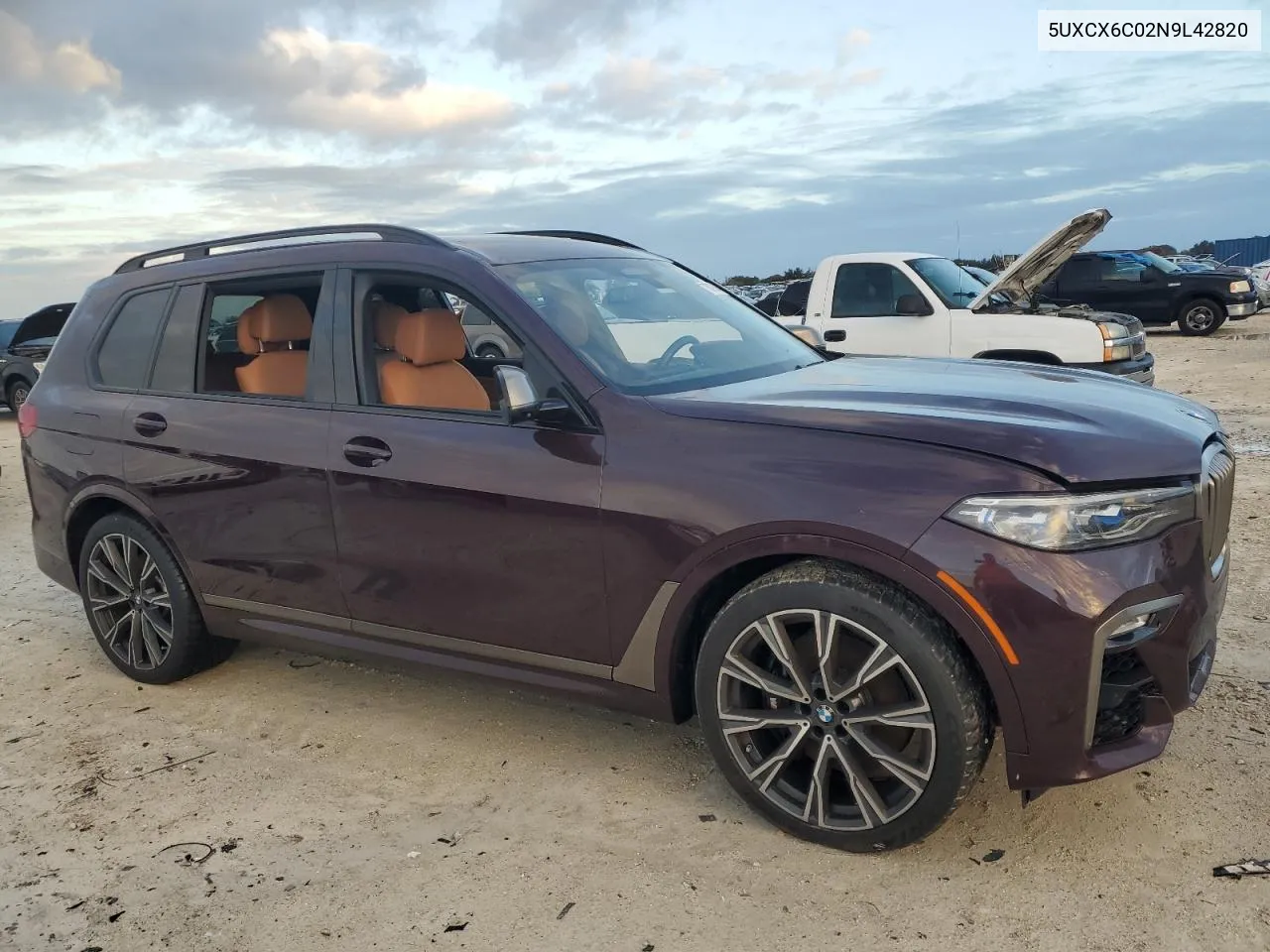 5UXCX6C02N9L42820 2022 BMW X7 M50I