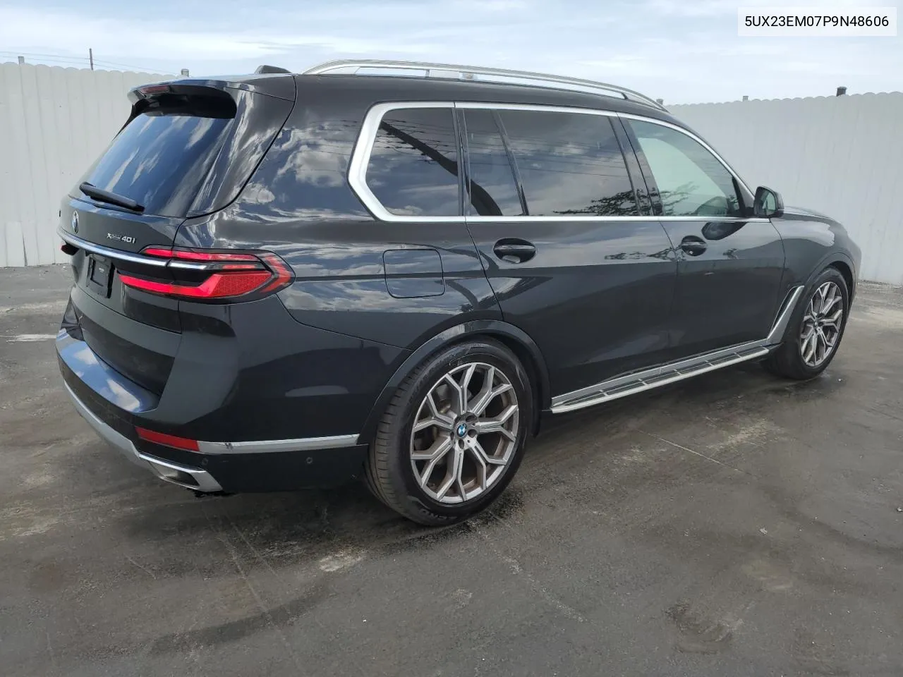 5UX23EM07P9N48606 2023 BMW X7 xDrive40I