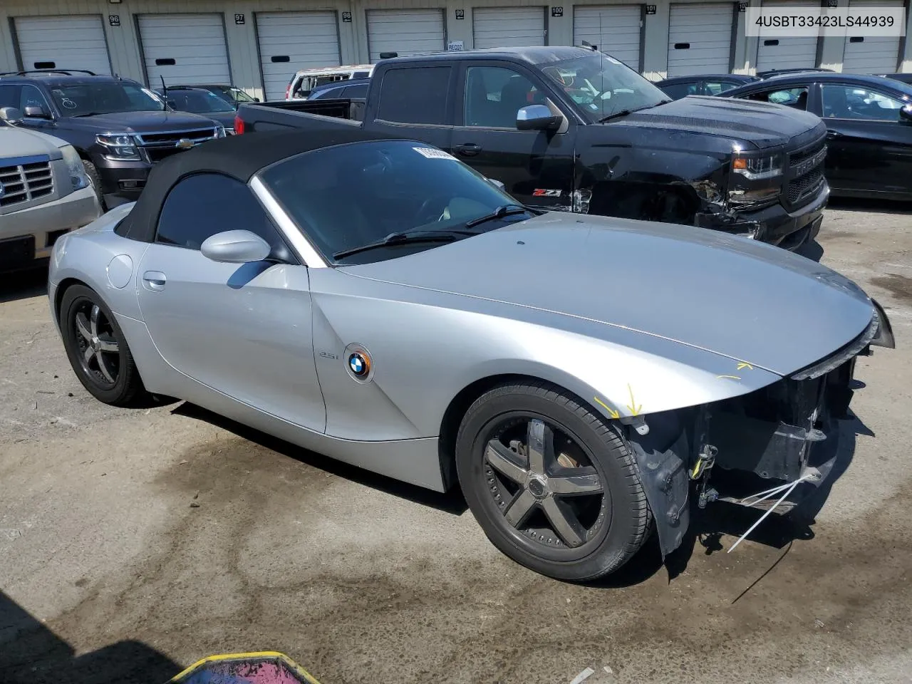 4USBT33423LS44939 2003 BMW Z4 2.5