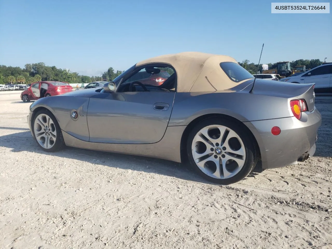 2004 BMW Z4 3.0 VIN: 4USBT53524LT26644 Lot: 72247094