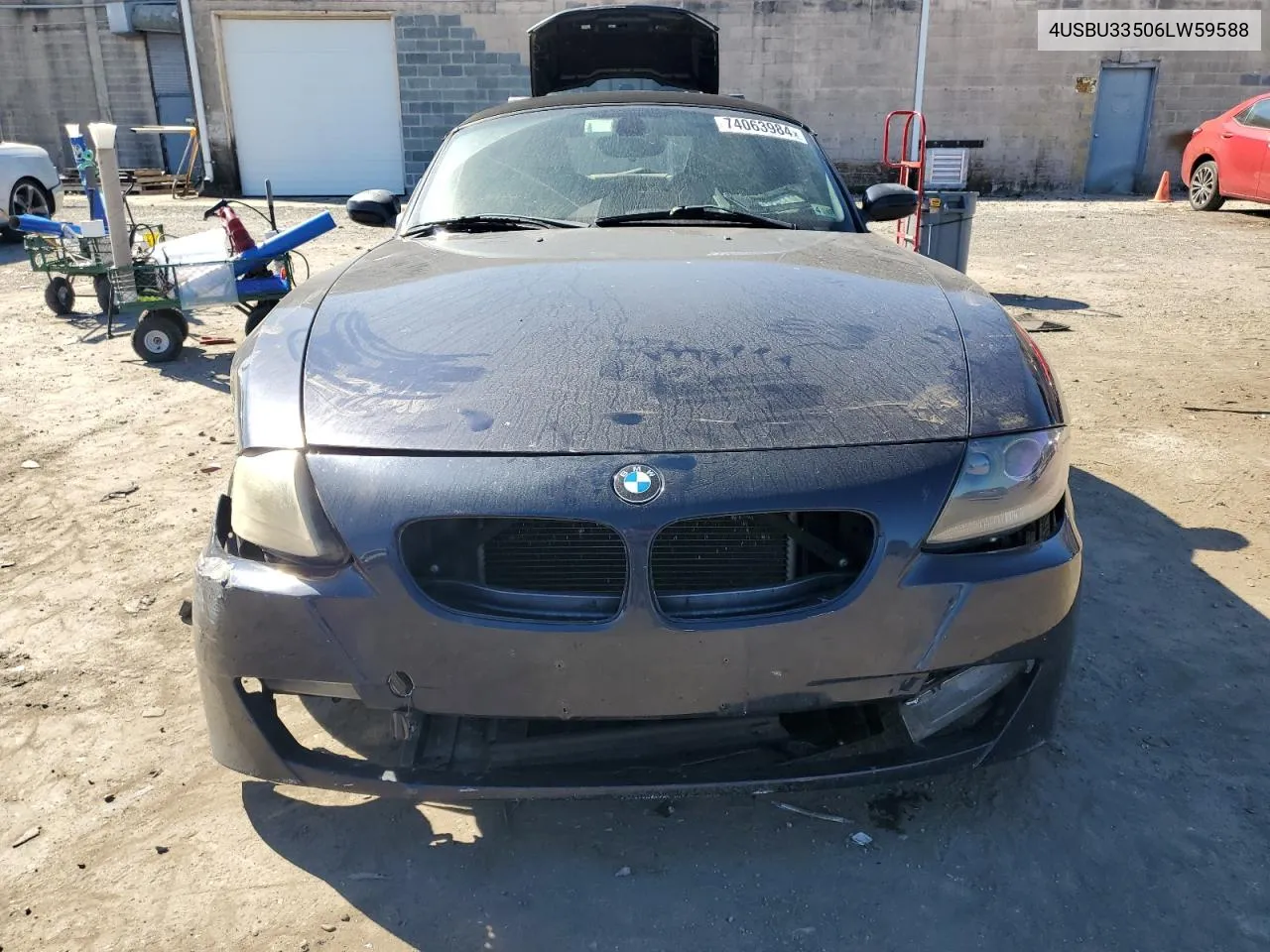 2006 BMW Z4 3.0 VIN: 4USBU33506LW59588 Lot: 74063984