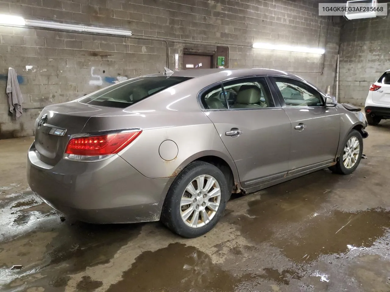 1G4GK5EG3AF285668 2010 Buick Allure/Lacrosse Cxl