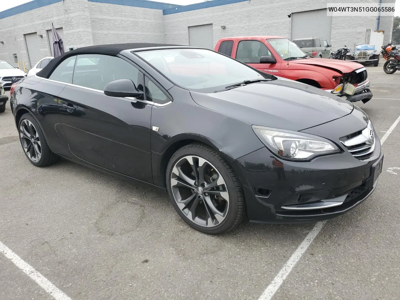 2016 Buick Cascada Premium VIN: W04WT3N51GG065586 Lot: 76136584