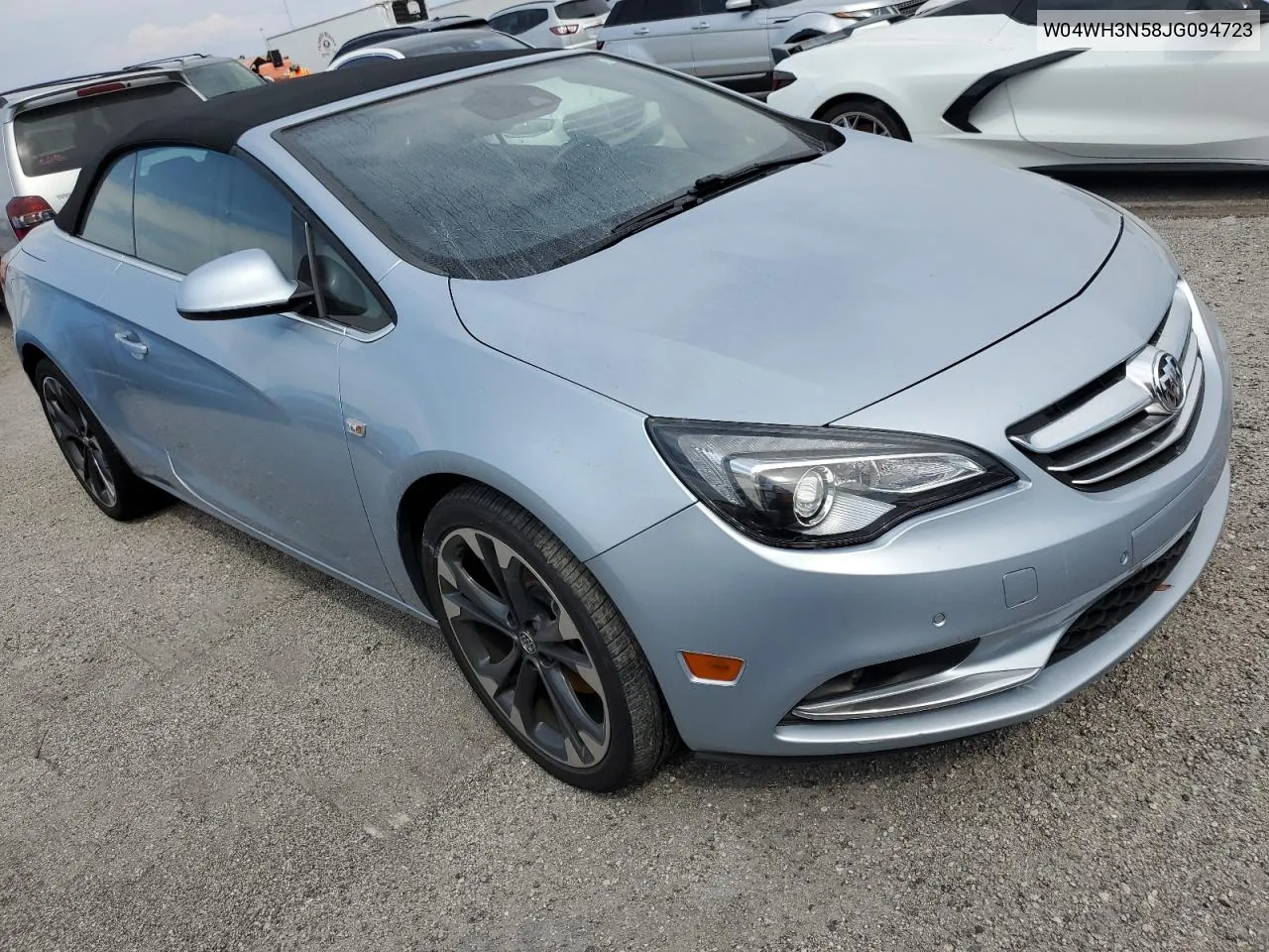 W04WH3N58JG094723 2018 Buick Cascada Premium