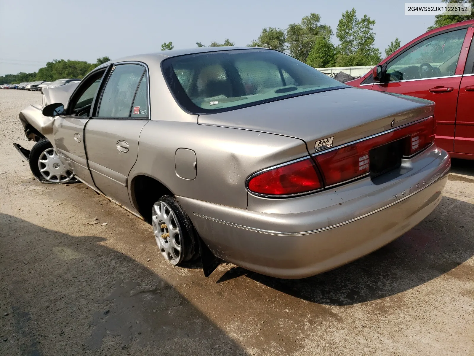 2G4WS52JX11226152 2001 Buick Century Custom