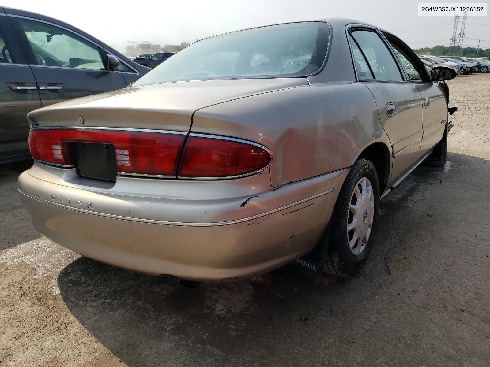 2G4WS52JX11226152 2001 Buick Century Custom