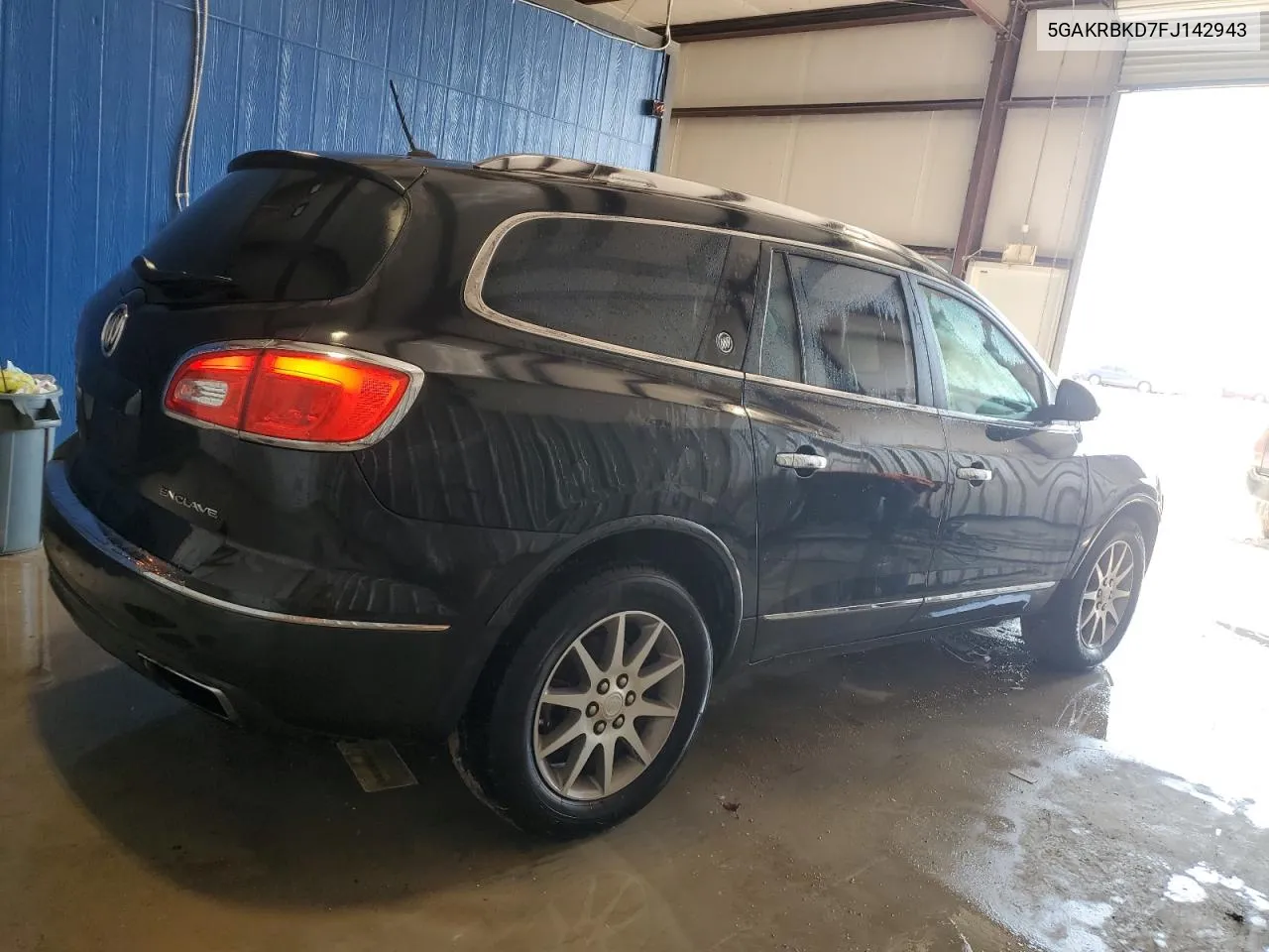 5GAKRBKD7FJ142943 2015 Buick Enclave