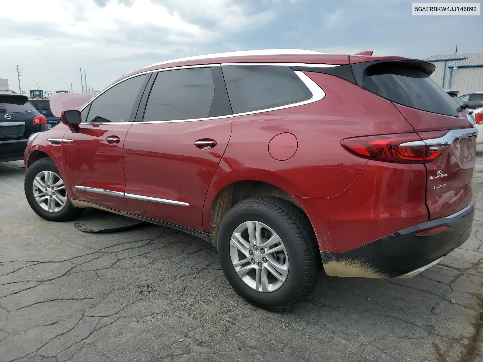 5GAERBKW4JJ146892 2018 Buick Enclave Essence