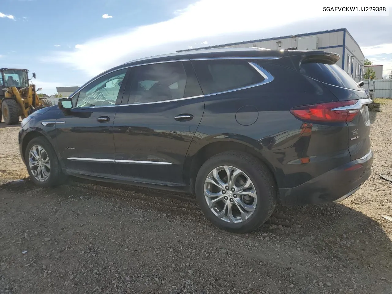 5GAEVCKW1JJ229388 2018 Buick Enclave Avenir