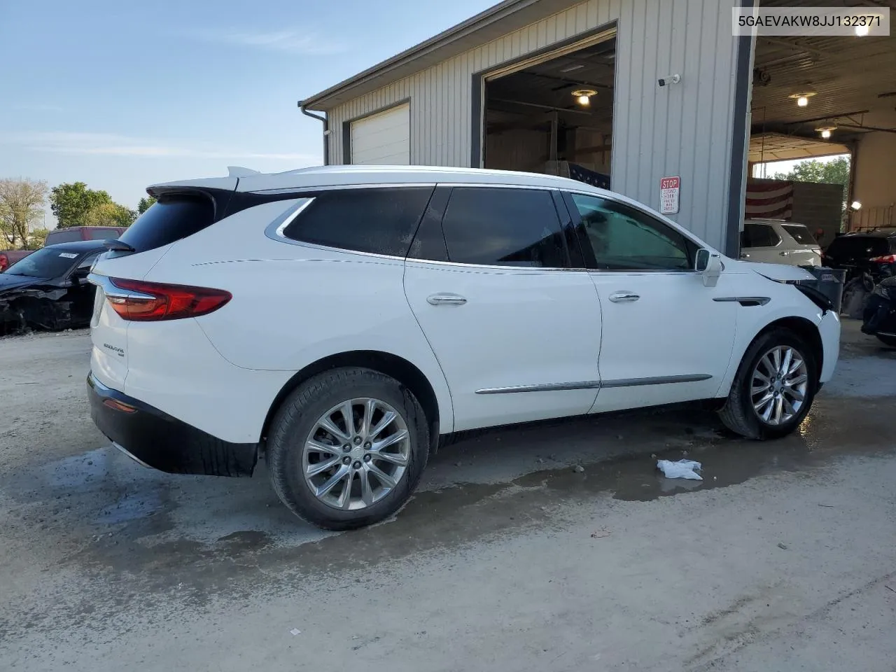 2018 Buick Enclave Essence VIN: 5GAEVAKW8JJ132371 Lot: 72008474