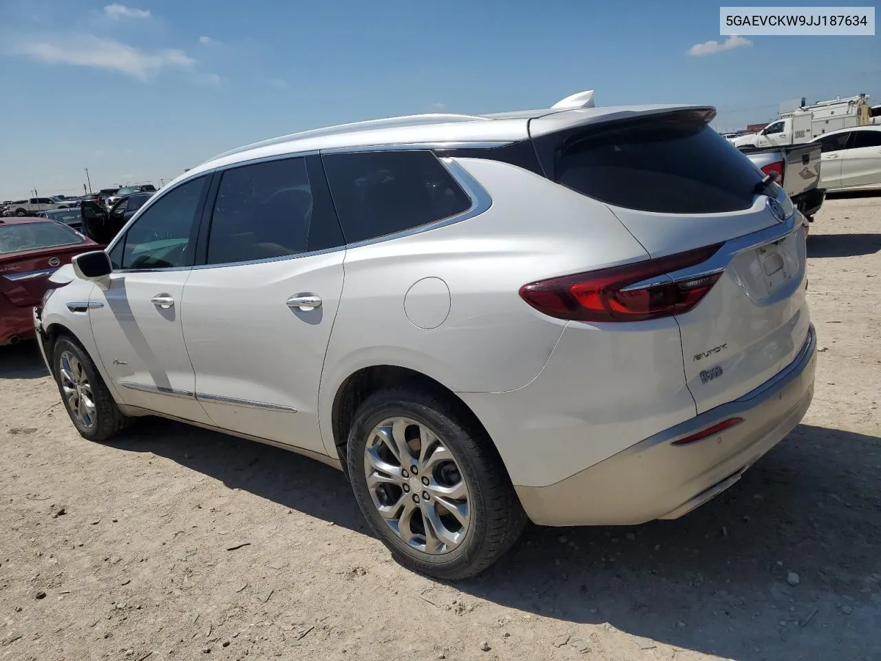 5GAEVCKW9JJ187634 2018 Buick Enclave Avenir