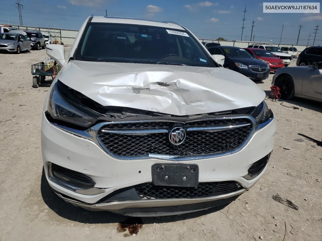 5GAEVCKW9JJ187634 2018 Buick Enclave Avenir