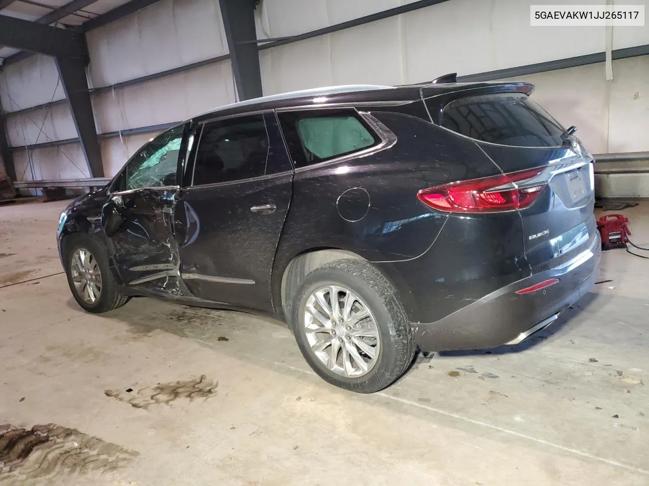 5GAEVAKW1JJ265117 2018 Buick Enclave Essence