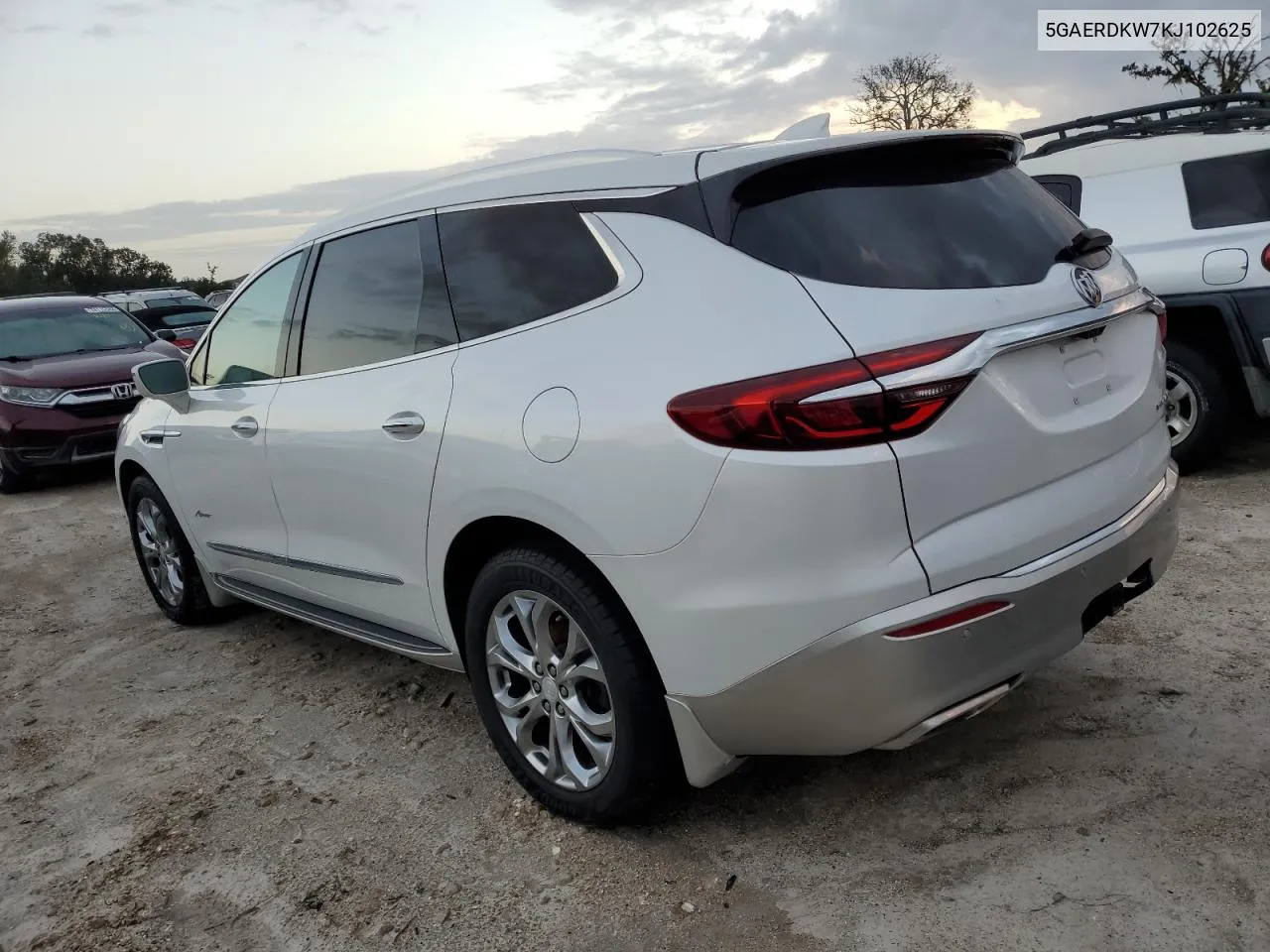 5GAERDKW7KJ102625 2019 Buick Enclave Avenir