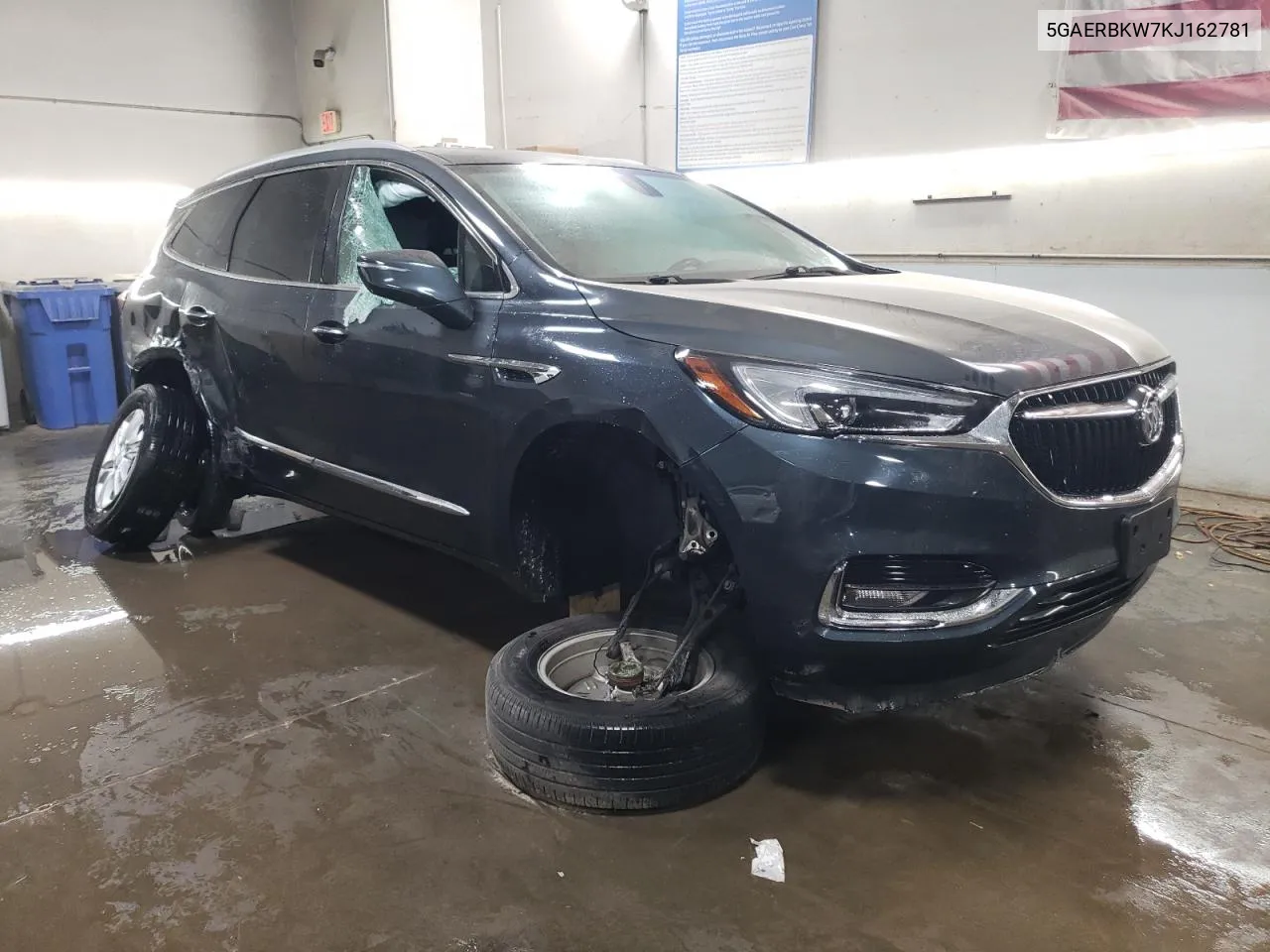 5GAERBKW7KJ162781 2019 Buick Enclave Essence