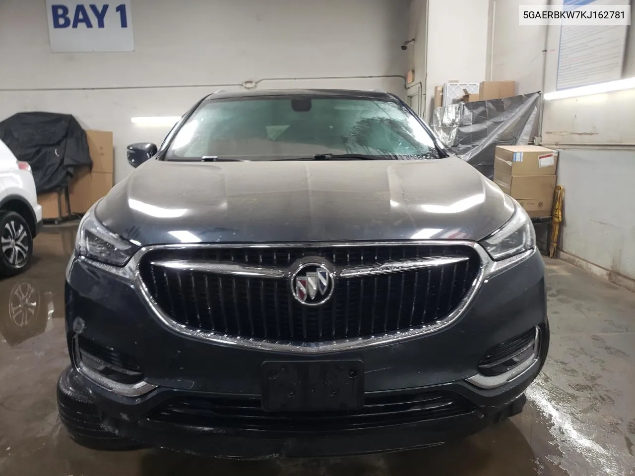 5GAERBKW7KJ162781 2019 Buick Enclave Essence