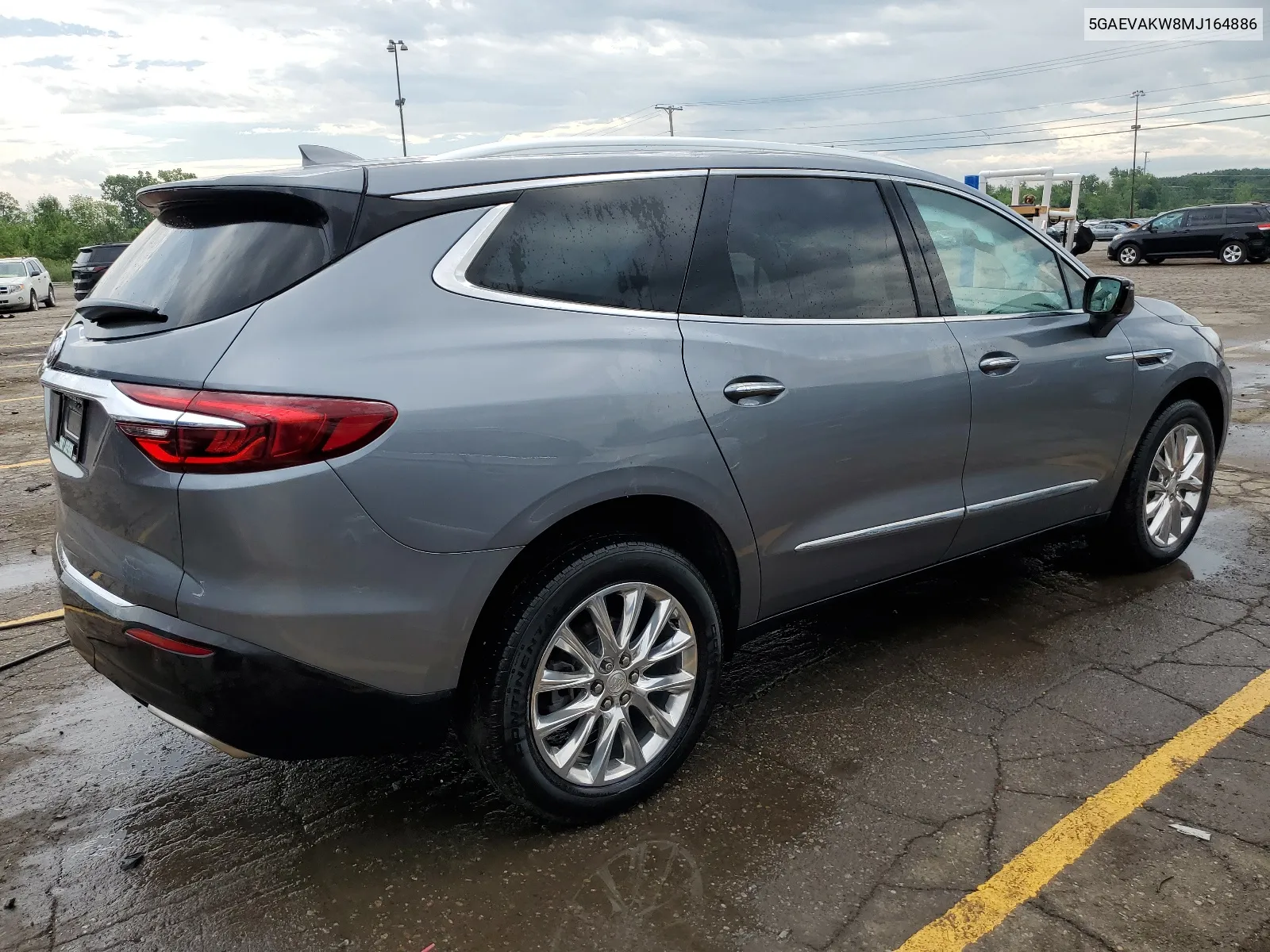 2021 Buick Enclave Essence VIN: 5GAEVAKW8MJ164886 Lot: 61733674