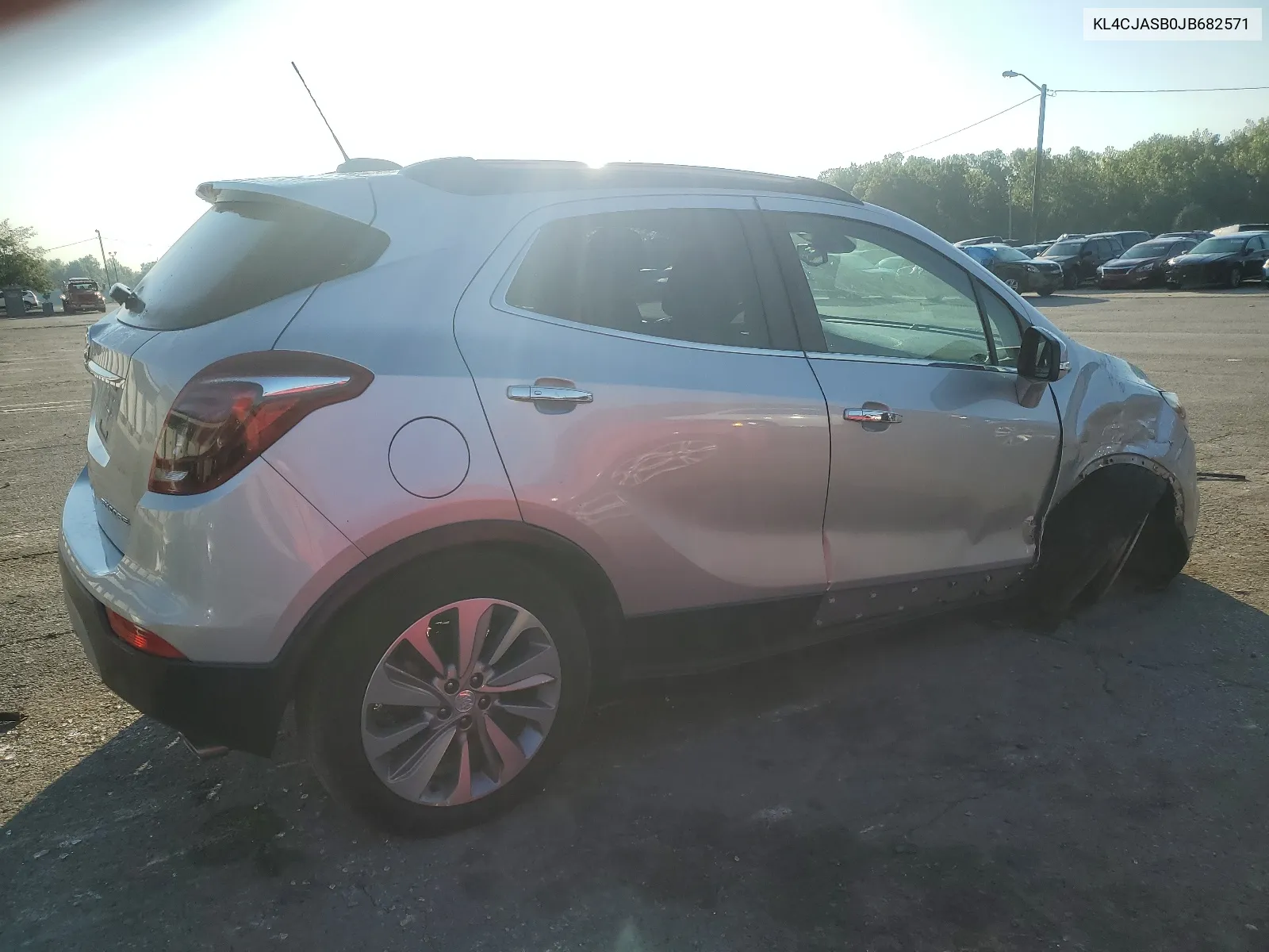 2018 Buick Encore Preferred VIN: KL4CJASB0JB682571 Lot: 66859184