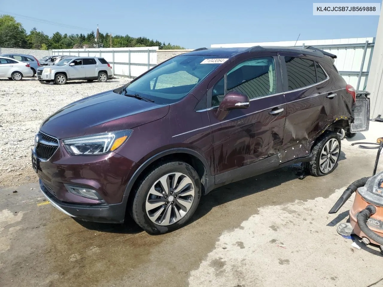 2018 Buick Encore Essence VIN: KL4CJCSB7JB569888 Lot: 71043064