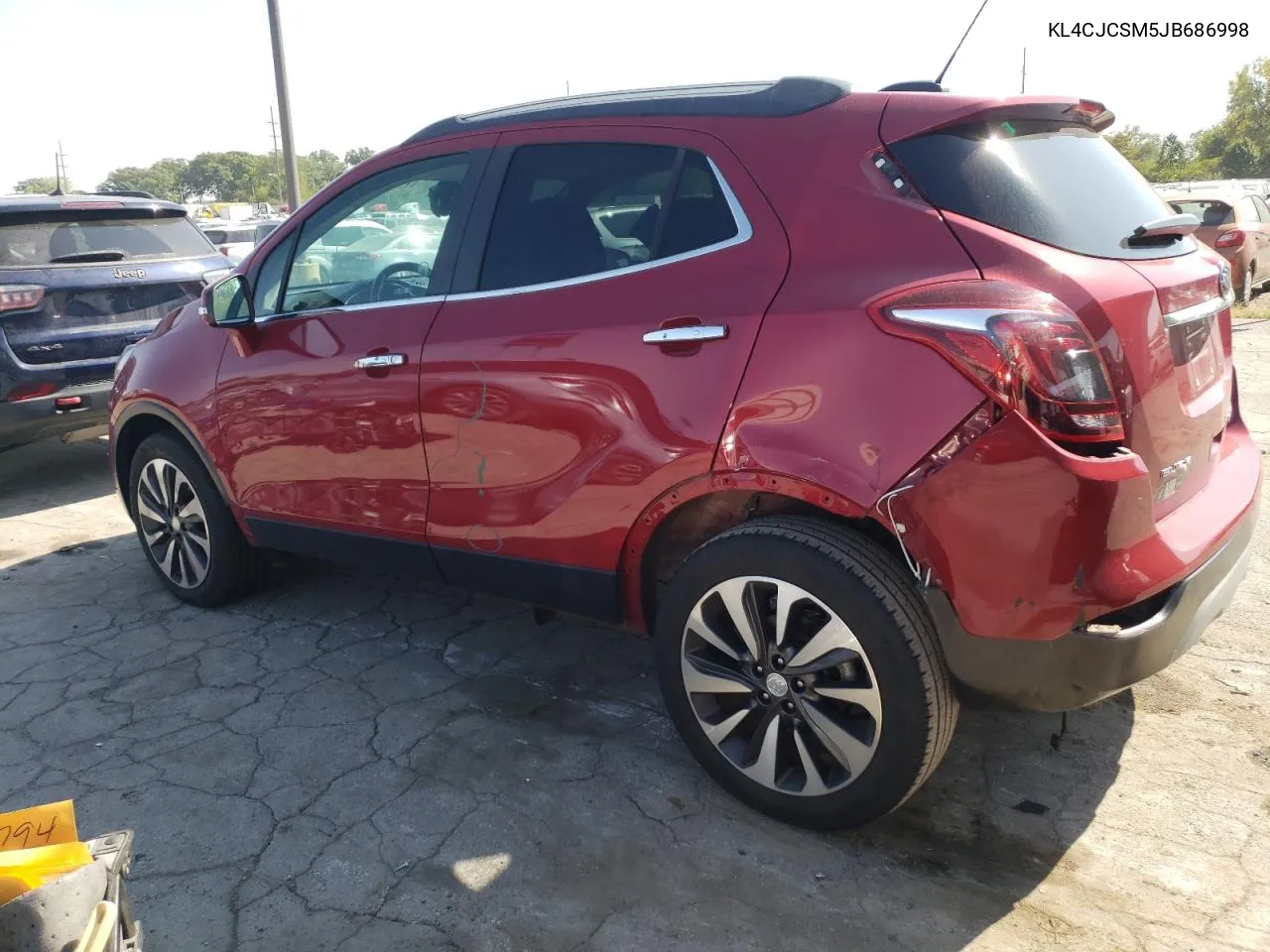 KL4CJCSM5JB686998 2018 Buick Encore Essence