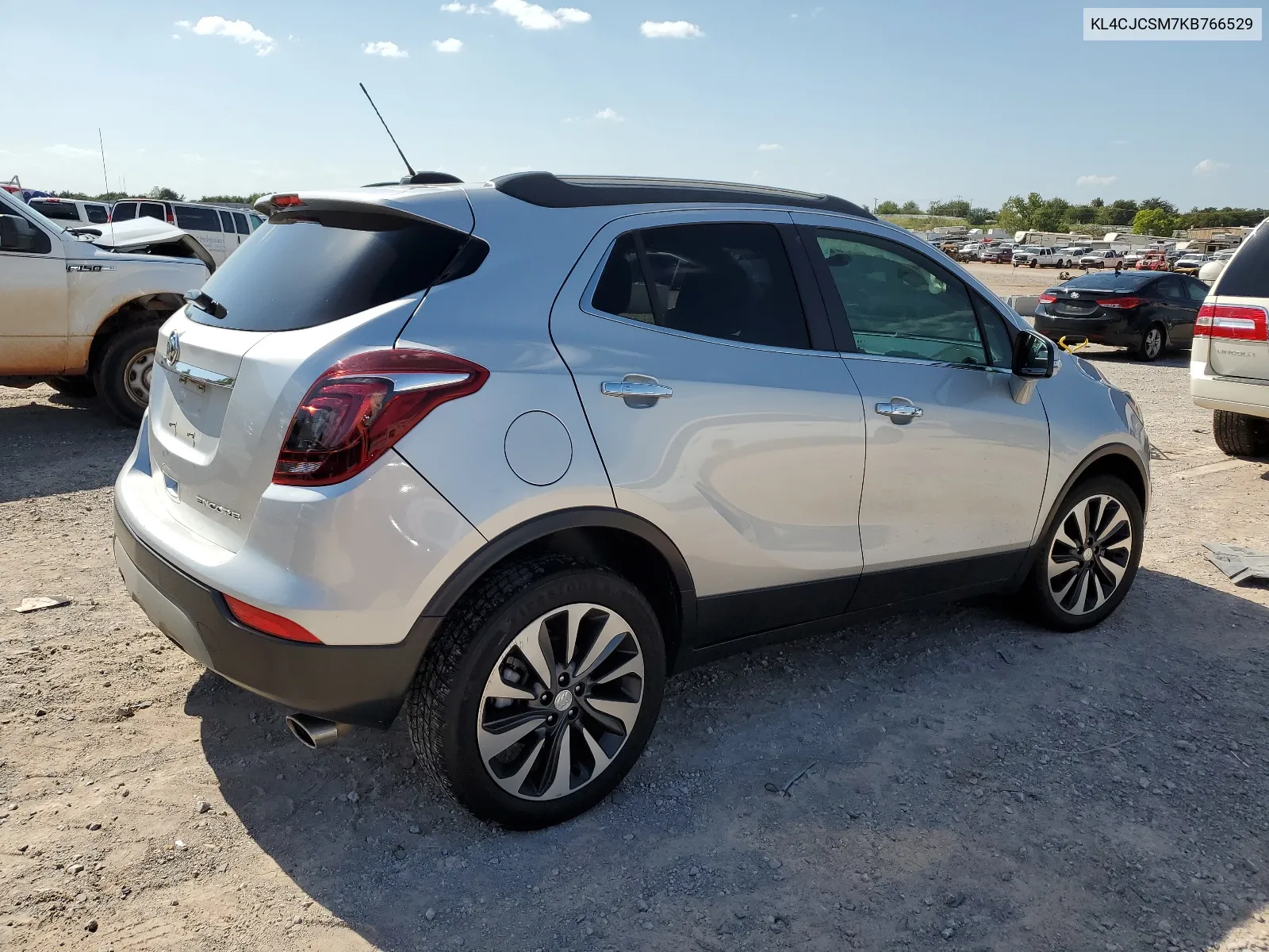 KL4CJCSM7KB766529 2019 Buick Encore Essence